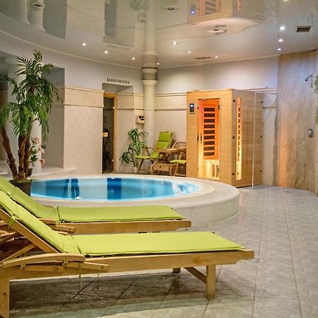 Hozam Wellness Es Apartman Szolnok Exteriér fotografie